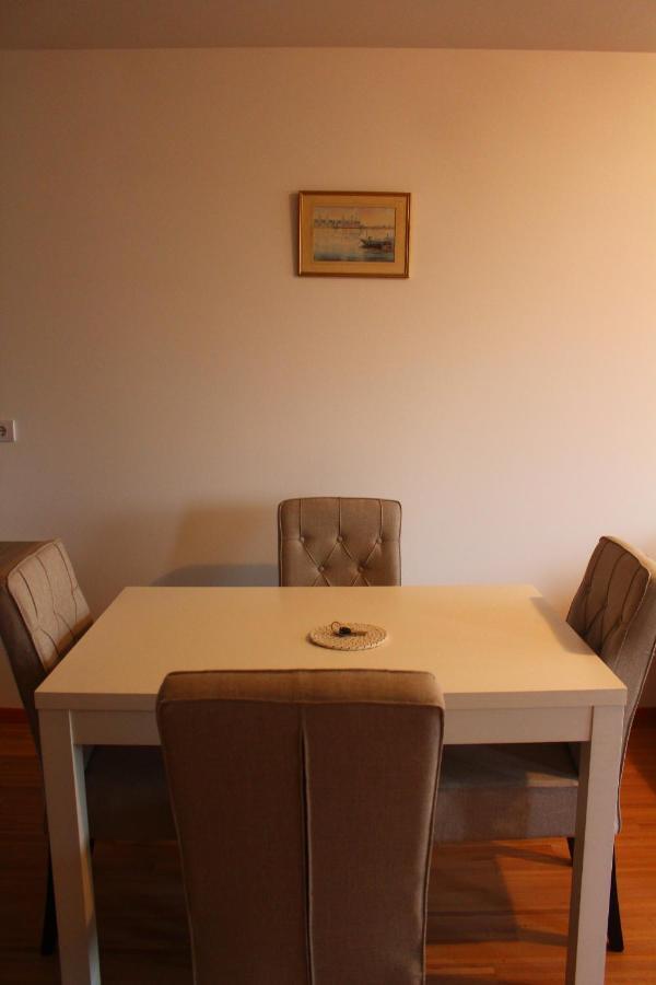 Exceptional Suite Čačak Esterno foto